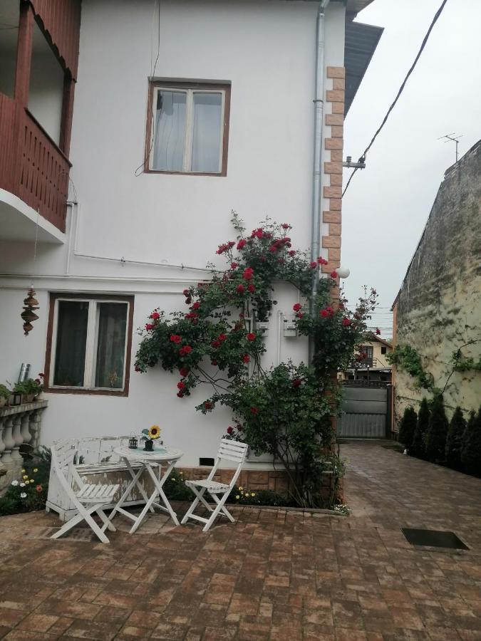 Albergue Helga House Turda Exterior foto